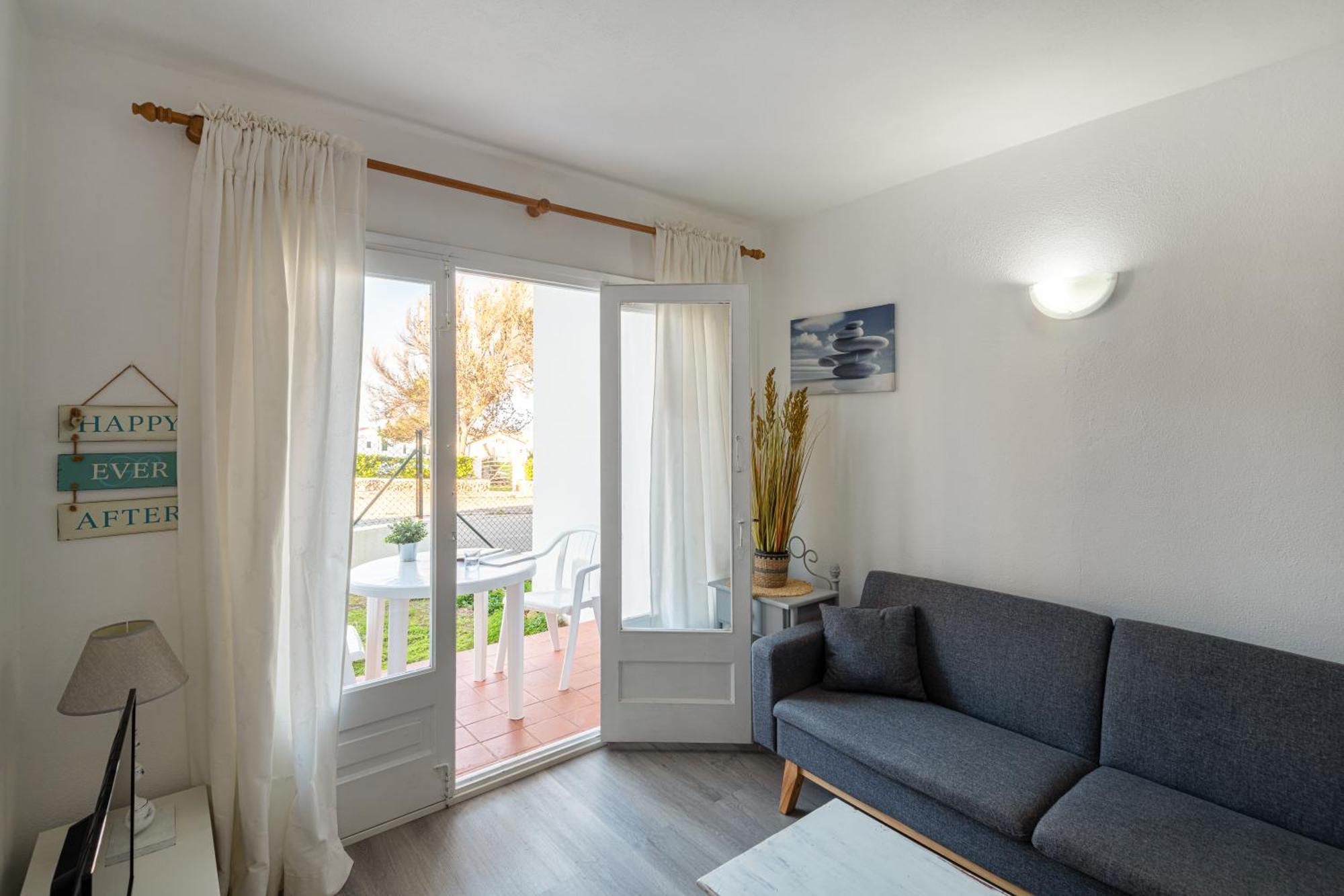 Апартаменты Menorca Sol Isla Ареналь-д'эн-Кастель Экстерьер фото
